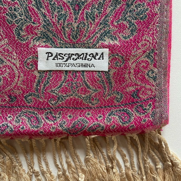 Pashmina Cashmere Scarf Wrap Rich Pink, Cream, Sage w/ Tassels Excellent Vintage - Picture 6 of 14